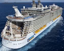 eBlue_economy-Cruise_ship