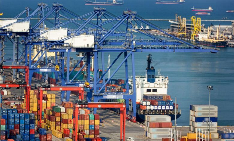 eBlue_economy_Survey report shows severe economic impact of the COVID-19 on European shipping