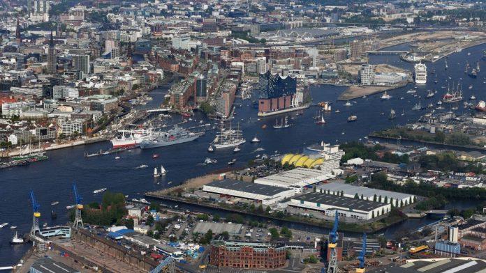 eBlue_economy_ Positive first-quarter throughput trend in Port of Hamburg
