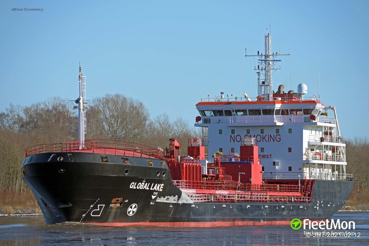 eBlue_economy_Cargo ship with cargo of wheat sank in Greece water_16 crew rescued _ SEA BIRD
