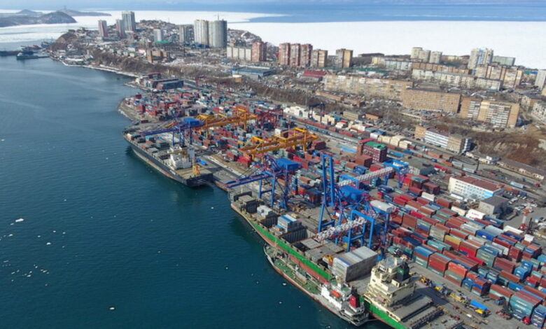 eBlue_economy_ Commercial Port of Vladivostok joins container location tracking system