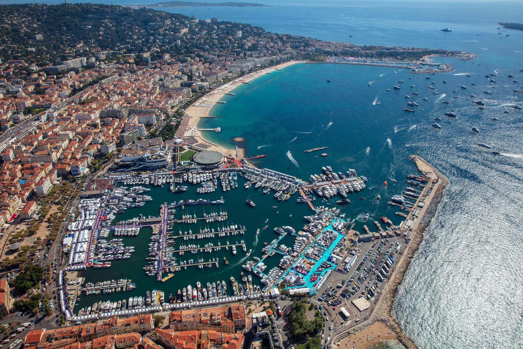 eBlue_economy_Cannes Yachting Feestival 2021
