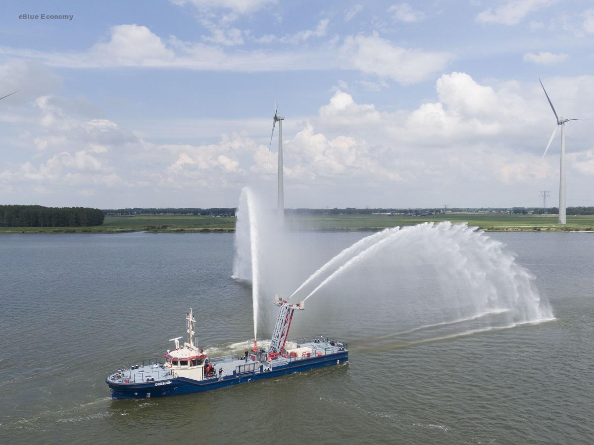 eBlue_economy_Damen Shipyards delivers custom electric Fire-Fighting vessels to Flotte Hamburg