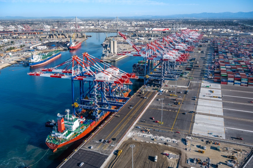 eBlue_economy_Ports of Long Beach and Los Angeles announce fine for container unloading delay
