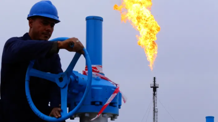 eBlue_economy_Crude oil prices start rising