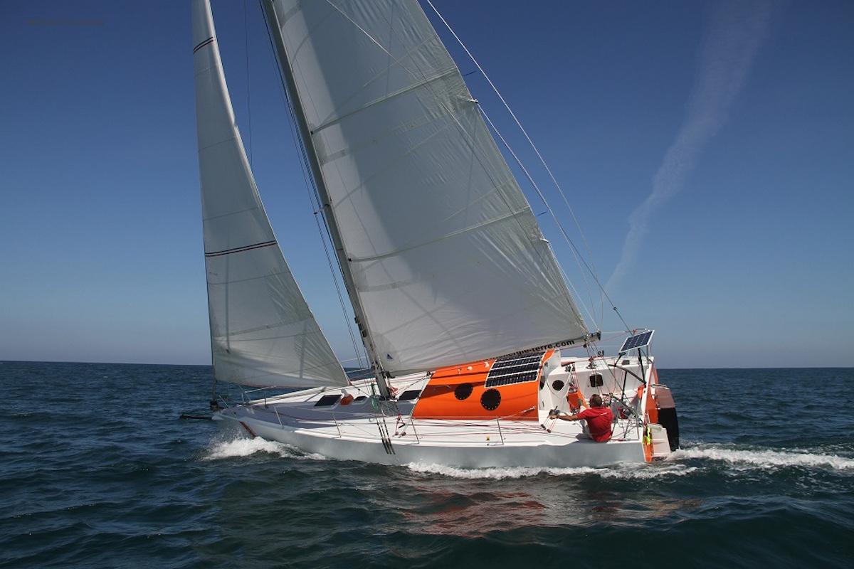 eBlue_economy_Type of boat would you choose to sail around the world