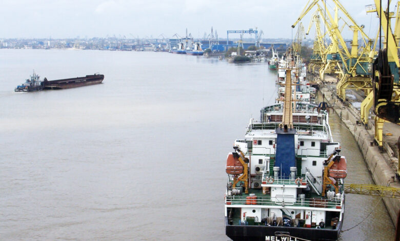 eBlue_economy_Ukraine Finds New Routes to Export Grains by Sea