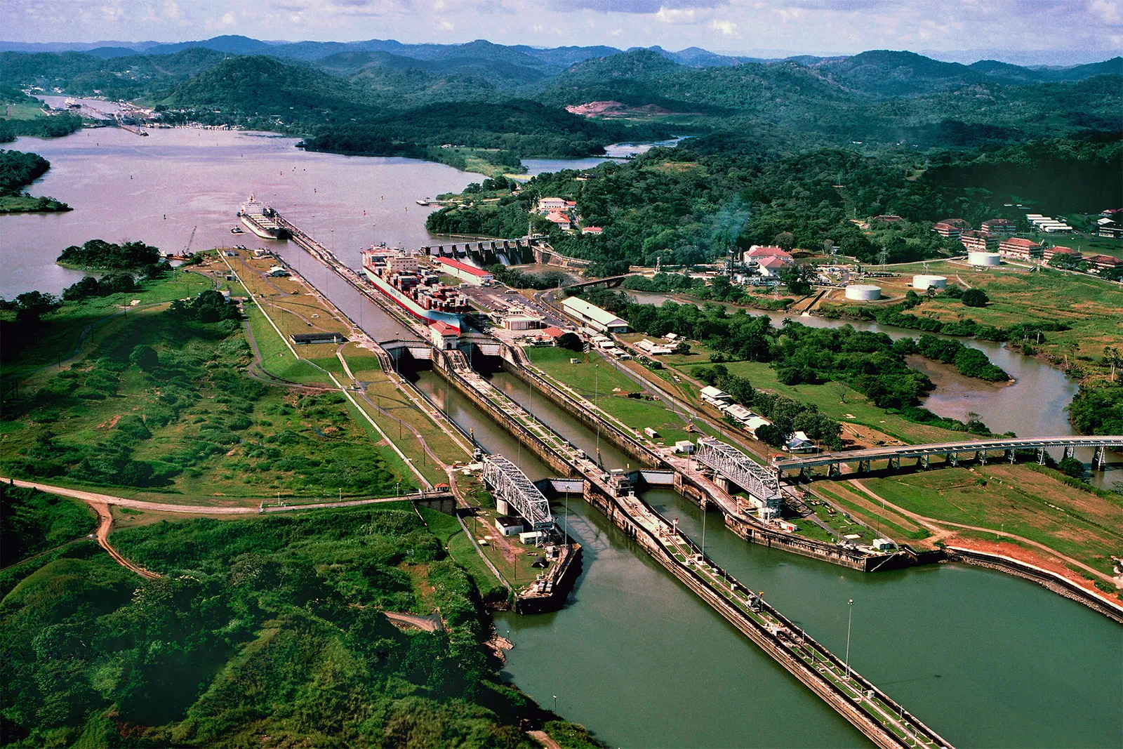 eBlue_economy_August 24th - Panama Canal waiting time for non booked vessels (Days)