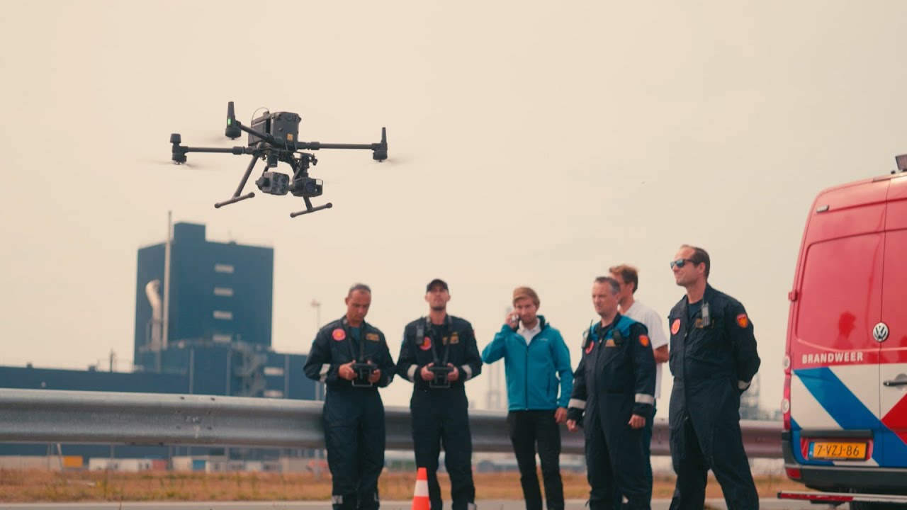 eBlue_economy_Demonstration with drones for safe integration into Rotterdam airspace